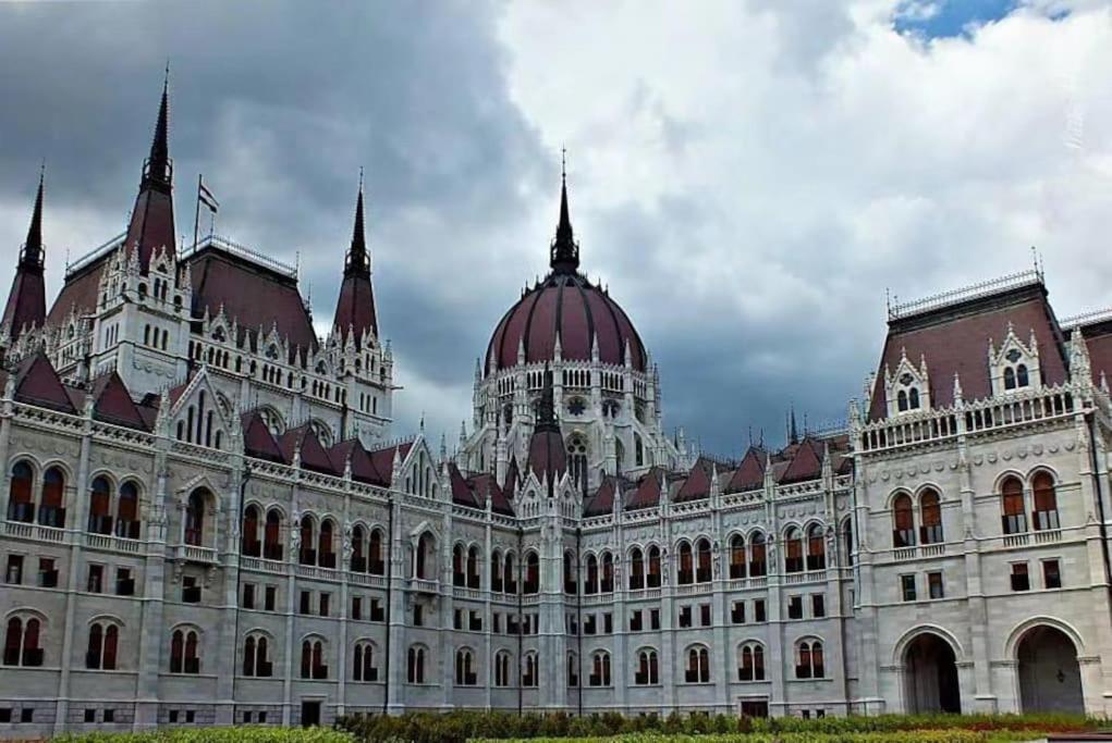 1#Parliament Sunflower Apartments Room Budapeste Exterior foto